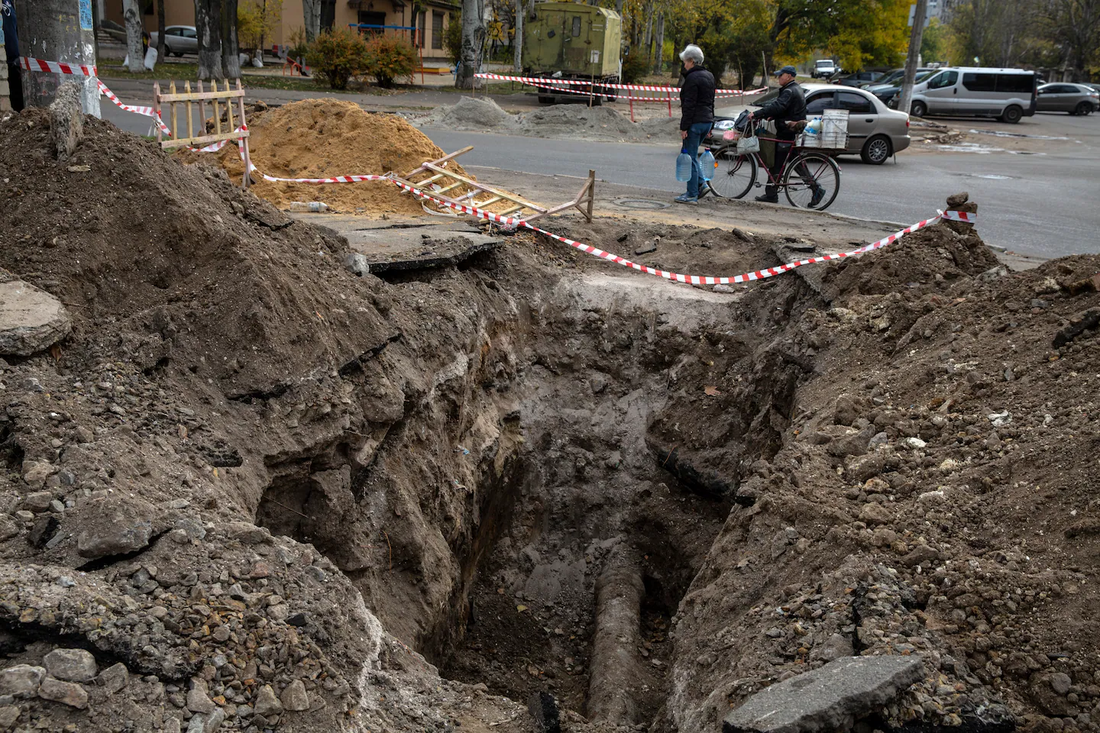 Portable water filters supporting humanitarian efforts in Ukraine
