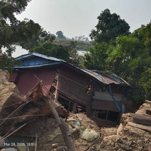 ဓာတ်ပုံကိုပြခန်းကြည့်ရှုသူသို့တင်ပါ။Myanmar Earthquake Relief - Safe Water Campaign for MAG Community
